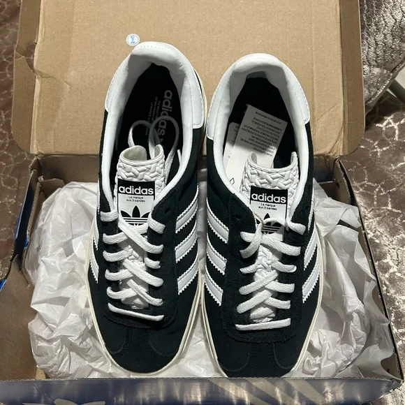 Brand new adidas gazelle Black and White Platform Sneakers 6.5 - Picture 12 of 12